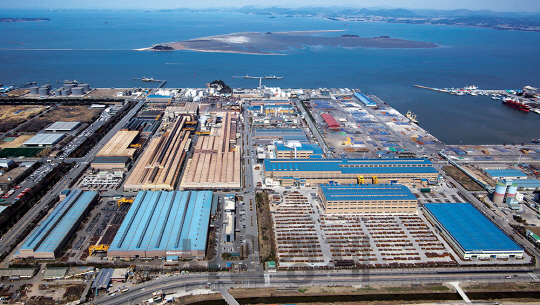 연간 220만톤에 이르는 자동차·선박·산업설비용 특수강을 생산하는 세아베스틸 군산공장.    /사진제공=세아베스틸