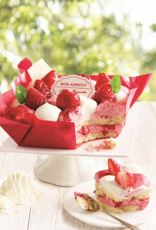 파리바게뜨 떠먹는 케이크 ‘딸기 리코타치즈 케이크’