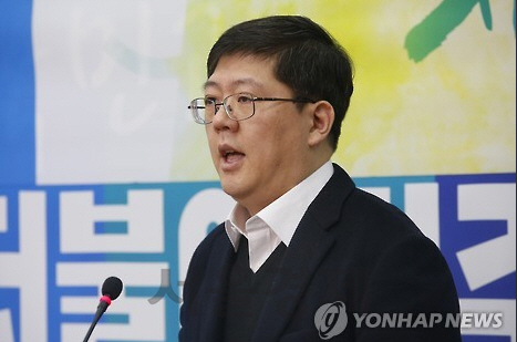 DJ 3남 김홍걸 “국민의당, 安 친위세력 비례 당선 위해 수도권 與에 헌납
