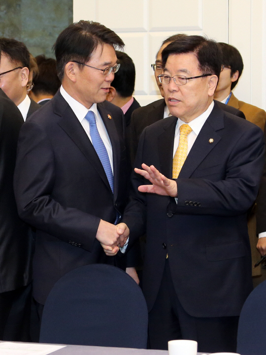 김광림의원(오른쪽)