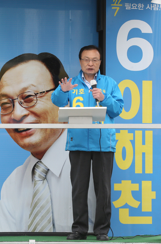 [화제의 당선인] ‘친노 좌장’ 이해찬, 공천 배제 불구 7선 고지