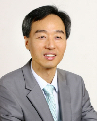 김용철 부산대 교수