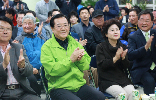 국민의당 박준영 당선인의 측근이 박 당선인에게 거액의 금품을 제공한 혐의로 구속됐다. / 연합뉴스