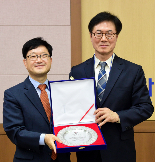 신원섭 산림청장, 한국정책학회 정책상 수상