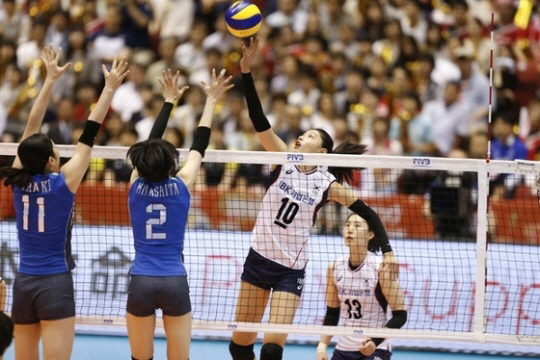 여자배구 한국, 일본에 승리 ‘세계 최고 공격수 김연경 활약’
