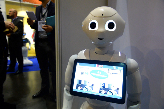 소프트뱅크의 인간형 로봇 ‘페퍼’/자료=AFP연합뉴스