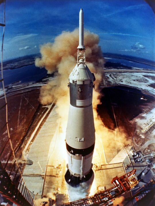 미국의 새턴5호 로켓 발사 모습, /사진출처=NASA
