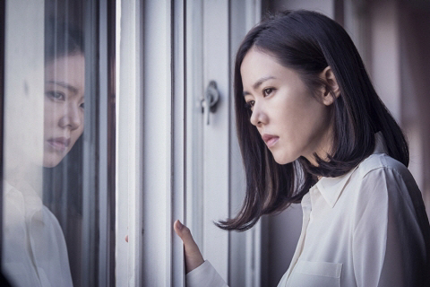 영화 ‘비밀은 없다’가 개봉한 가운데 배우 손예진의 발언이 눈길을 끌고 있다./ 출처=CJ엔터테인먼트