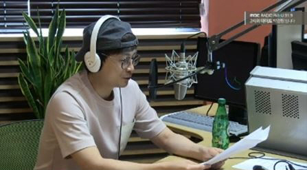 ‘두시의 데이트’ 민경훈 DJ 데뷔 “땀이 갑자기 나기 시작한다…열심히 해보겠다”