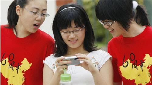 중국 성교육 교과서의 표현이 여성비하 논란을 일으키고 있다./ 출처= BBC 사진 캡쳐