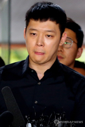 첫 번째 고소자가 박유천을 재고소했다는 일각의 보도는 사실이 아닌 것으로 밝혀졌다./ 출처=연합뉴스
