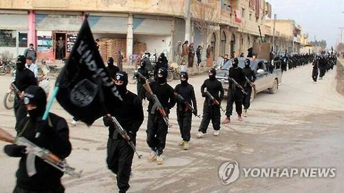 뉴욕타임즈는 IS의 선동가들이 라마단 기간에 테러할 것을 부추기고 있다고 3일(현지시간) 보도했다/연합뉴스