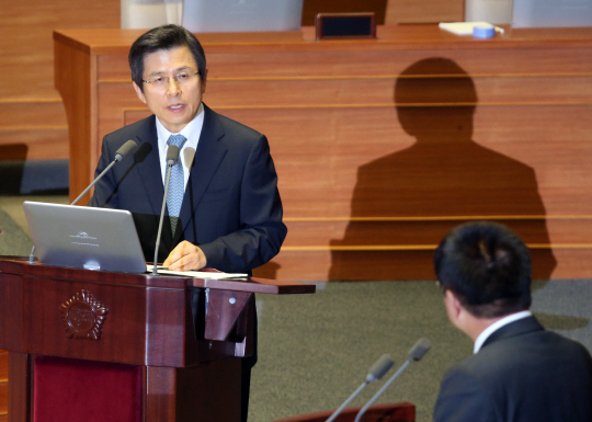 與 경제통 이종구 '관리형 환율제 도입' 주장 논란