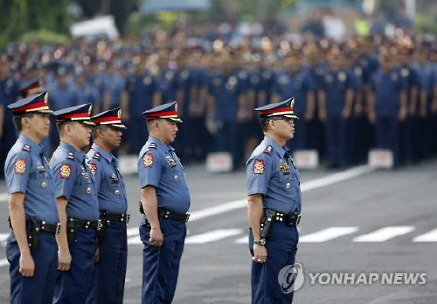 필리핀, 계속되는 '범죄와의 전쟁'…경찰도 예외 아냐