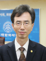 [어떻게 생각하십니까]의약품 자동판매기 설치- 반대