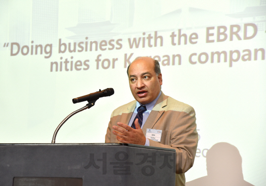 EBRD 총재 '한국 중견기업 신흥국 투자 적극 지원'