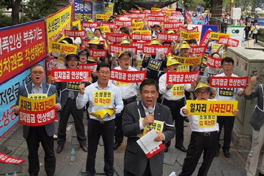 내년 최저임금 6,470원 결정…“내년 대선 때 보자” 부글부글