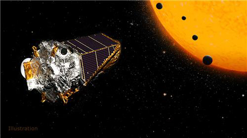 태양 주변을 돌며 K2 탐사 임무를 수행 중인 케플러 우주망원경의 상상도./출처=NASA 제공