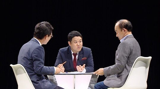 썰전’ 유시민, 필리핀 두테르테 朴대통령 팬? “도움 안돼”