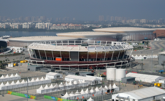 브라질 리우 올림픽 개막을 열흘 앞두고 있는  지난달 26일(현지시각) 낮 올림픽파크 전경.  /리우=이호재기자