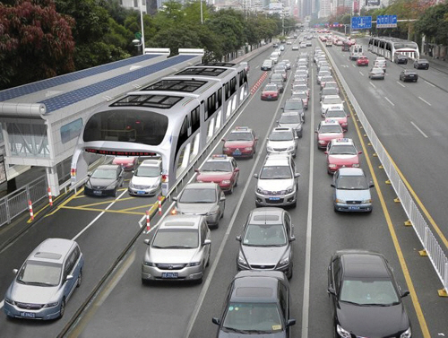 중국 터널버스, 시험운행 성공적 “최대 1400명 수용 가능”