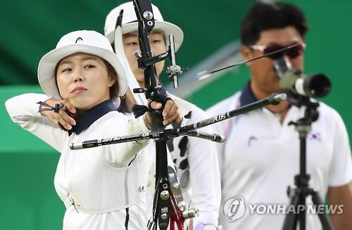 [리우올림픽] 여자양궁 장혜진, 6-0 압승으로 개인전 32강 진출