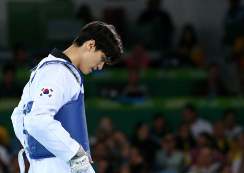 [리우올림픽] 이대훈, 동메달 결정전 진출 ‘2회 연속 올림픽 메달 도전’