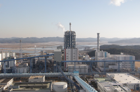 지난 19일 상업 가동을 시작한 충남 태안 석탄가스화복합발전소(IGCC)의 모습. /사진제공=두산중공업
