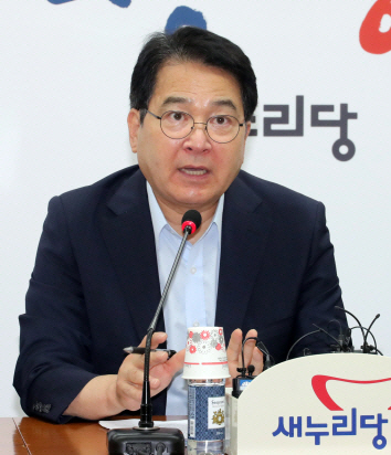 심재철, 친일덮으려 건국절? '말도 안되는 견강부회'