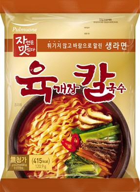 풀무원 ‘자연은 맛있다 육개장 칼국수’