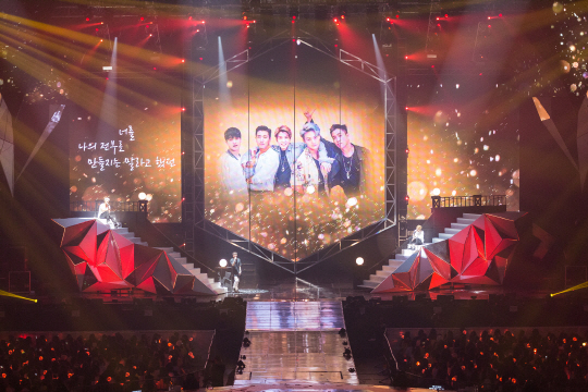 지난 11일 서울 올림픽체조경기장에서 열린 젝스키스 콘서트.