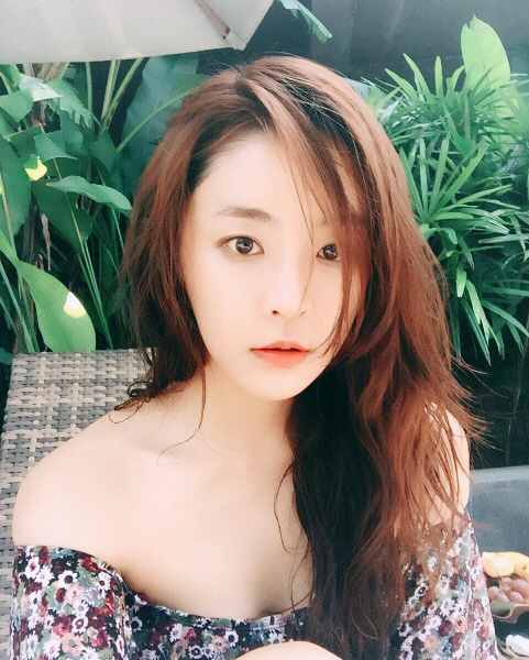 배우 정유미, ‘FM데이트’ 새 DJ 발탁…“지친 귀갓길 힘 되어 드릴 것”