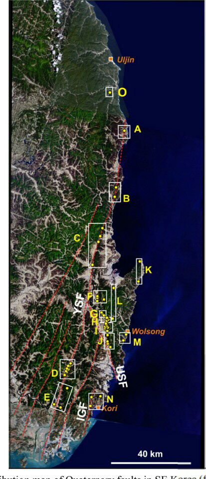 우리나라 영남권의 활성단층 분포도. 월성(Wolsong)과 고리(Kori) 원전 근처에 활성단층이 몰려 있는 것을 볼 수 있다. 그림 중 ‘YSF’는 양산단층, ‘USF’는 울산단층, ‘IGF’는 일광단층. /자료=부경대