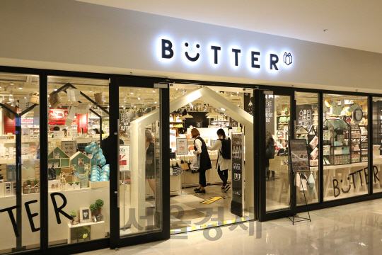 [서울경제TV] 이랜드 버터 “2년간 14개 매장 오픈… 내년 40여개로 확대 예정”
