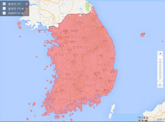 KT가 홈페이지에 공개해 놓은 통신 커버리지맵을 캡쳐한 이미지. 붉은 색으로 표시된 곳이 LTE(4세대이통)서비스 제공지역인데 전국이 거의 다 울긋불굿할 정도로 엇비슷하다. 이는 SK텔레콤과 LG유플러스도 비슷한 상황이다.