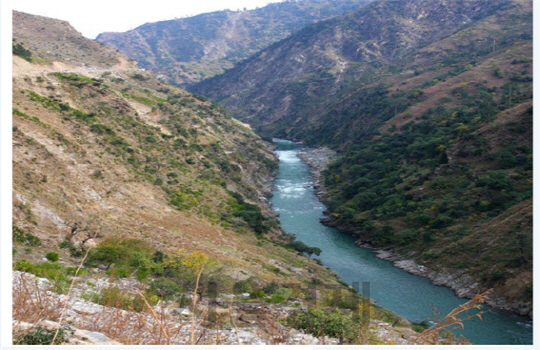 한국수력원자력이 수주한 파키스탄 아트무쾀 수력발전소가 들어설 닐름(Neelum) 강./사진=한수원