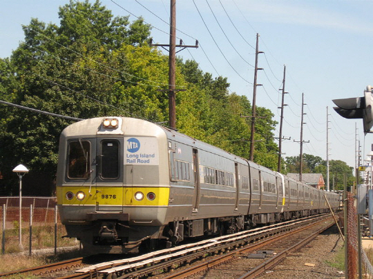 탈선 사고를 난 롱아일랜드 철도(LIRR)./위키피디아