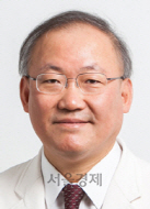 박윤수 국제인공관절학회 회장(삼성서울병원 정형외과 교수)