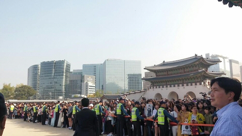 ‘구르미 그린 달빛’ 팬사인회에 모인 인파./출처=연합뉴스