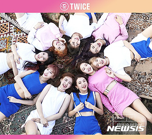 트와이스 신곡 ‘TT’ 8대 주요 음원차트 1위 기록 ‘밝고 경쾌한 매력 담은 곡’