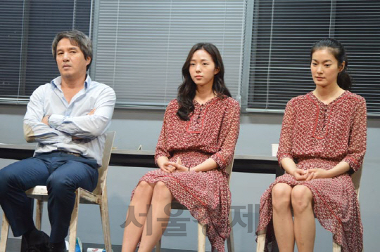 배우 조재현, 채수빈, 옥자연이 기자간담회에 참석했다.