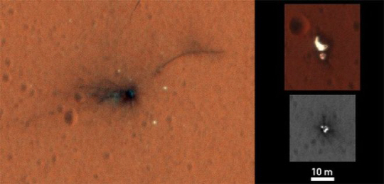 NASA탐사선이 공개한 스키파펠리의 화성 충돌 후 모습. 본체가 폭발한 흔적(왼쪽)과 낙하산(오른쪽 위), 마찰열 차단 장치(오른쪽 아래)가 보인다./사진=BBC