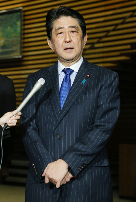 '아베 日총리, 전쟁 사죄하러 진주만 가는 것 아니다'