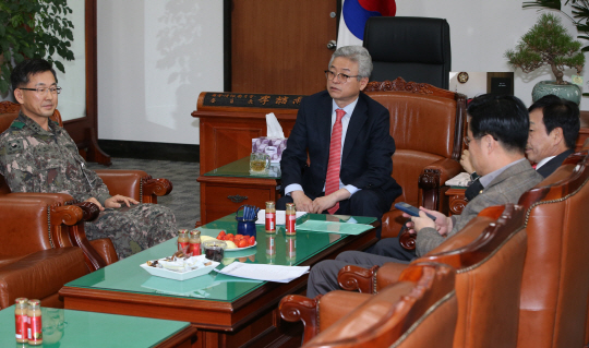 외교부·통일부, 軍 해킹세력에 당했다는 보도에 '사실 아니다'