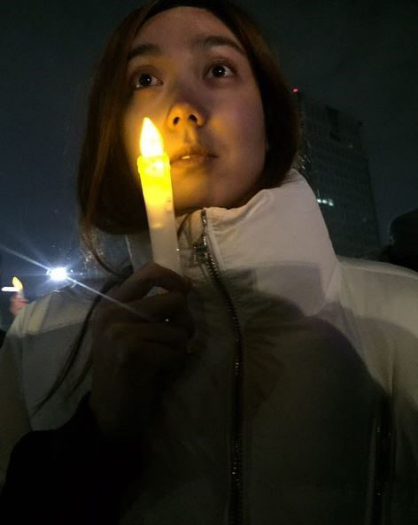 이은형, 광화문 촛불집회 참석 “광화문 멋진 사람들, 내 패딩 색깔 하야”