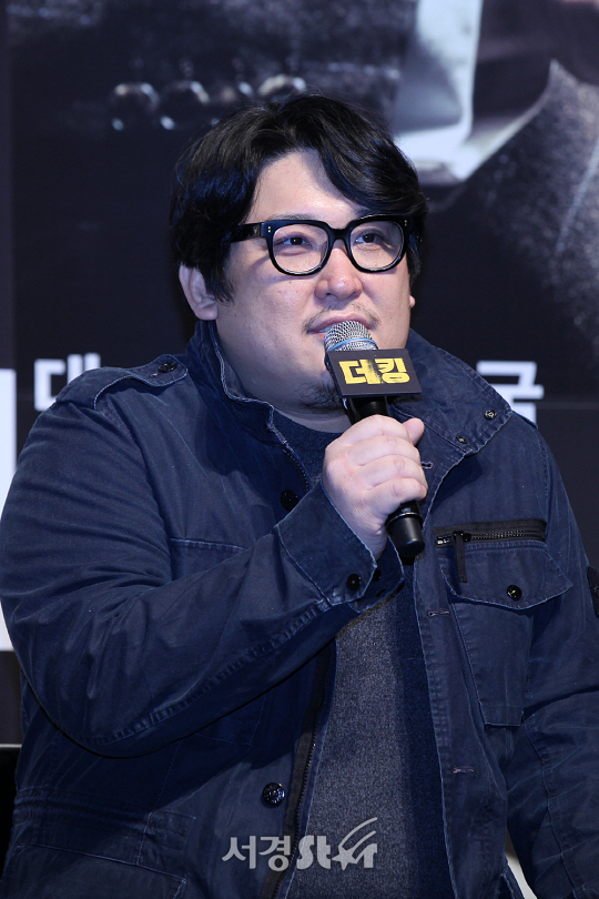 /15일 오전 11시 서울 압구정동 압구정 CGV에서 열린 영화 ‘더 킹’ 제작보고회에 한재림 감독이 참석했다.