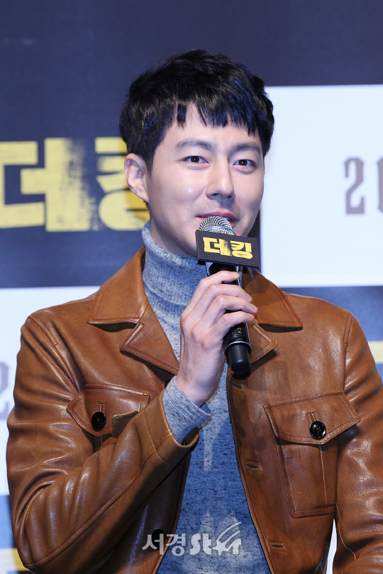 /15일 오전 11시 서울 압구정동 압구정 CGV에서 열린 영화 ‘더 킹’ 제작보고회에 배우 정우성이 참석했다.
