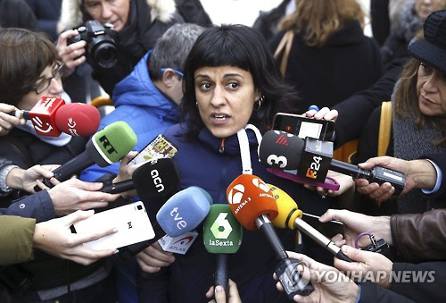 카탈루냐 급진 분리독립 세력인 ‘민중연합후보당’(CUP)의 안나 가브리엘 대변인./연합뉴스