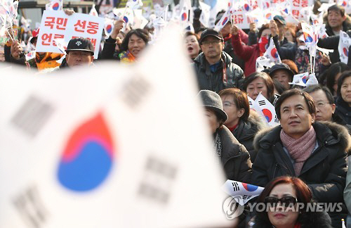 보수단체도 맞불집회, 주최측은 100만명·경찰은 3만명