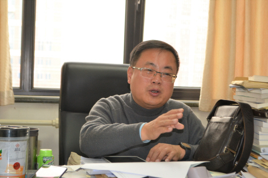 류루이 중국 인민대 경제학원 부원장